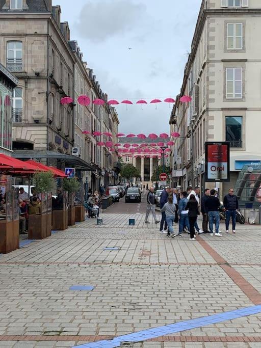 Magnifique - En Hypercentre Et Rue Pietonne - 1er Adrien Du Bouche